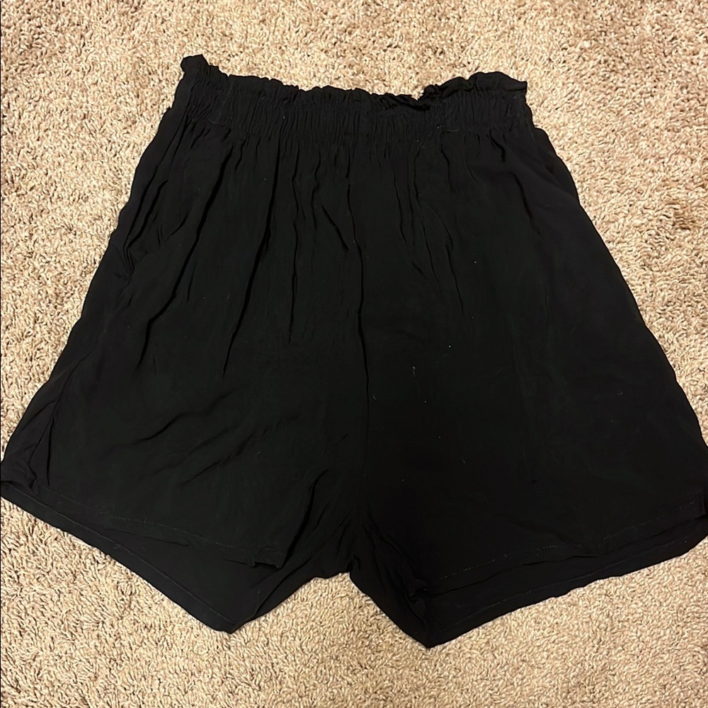 H&M Black High Waist Shorts with Relaxed Fit